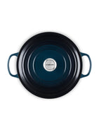 Le Creuset round casserole dish 28cm, UK version