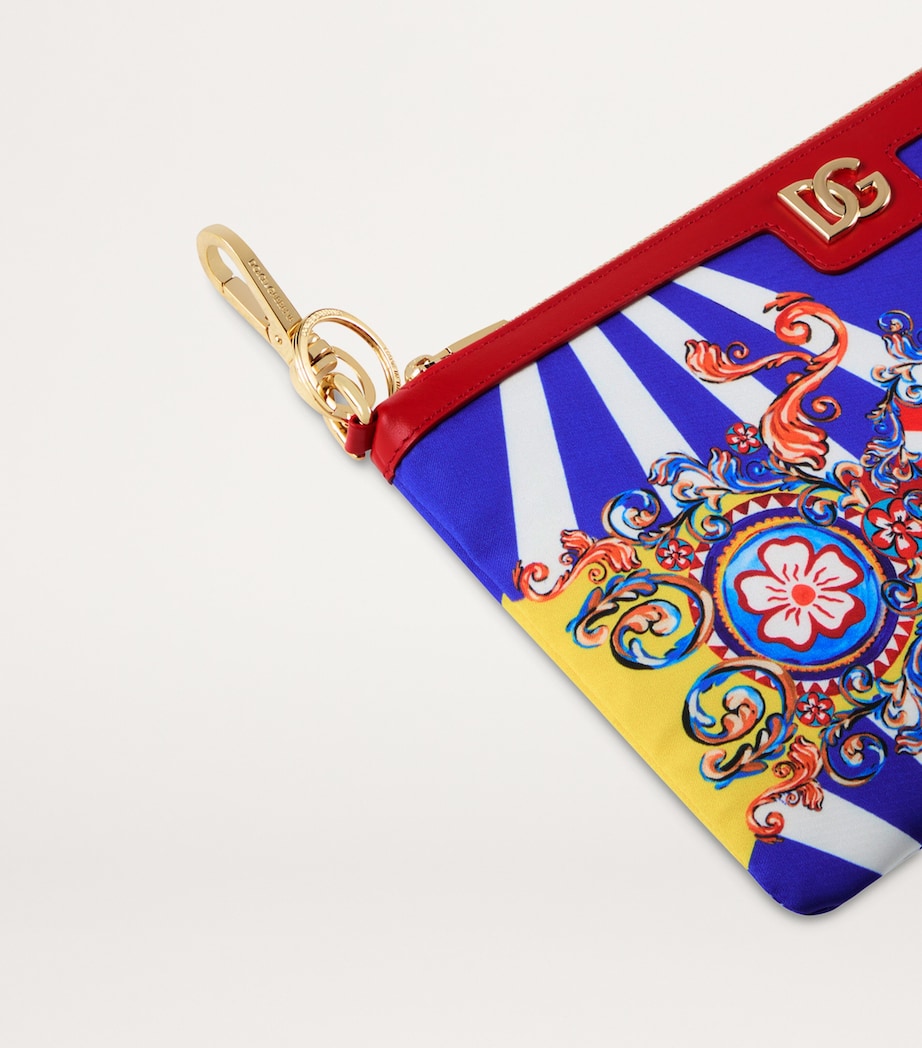 Dolce&Gabbana Casa Carretto travel set with sleep mask and slippers (British brand)
