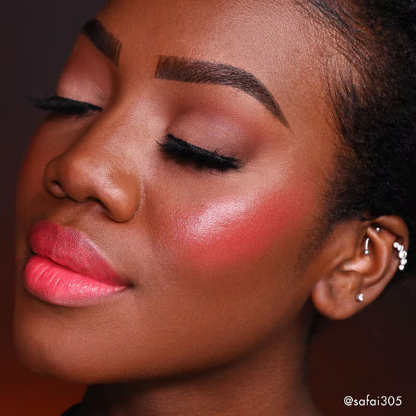 Milani Cheek Blush Coral Crush 6g, imported from the UK