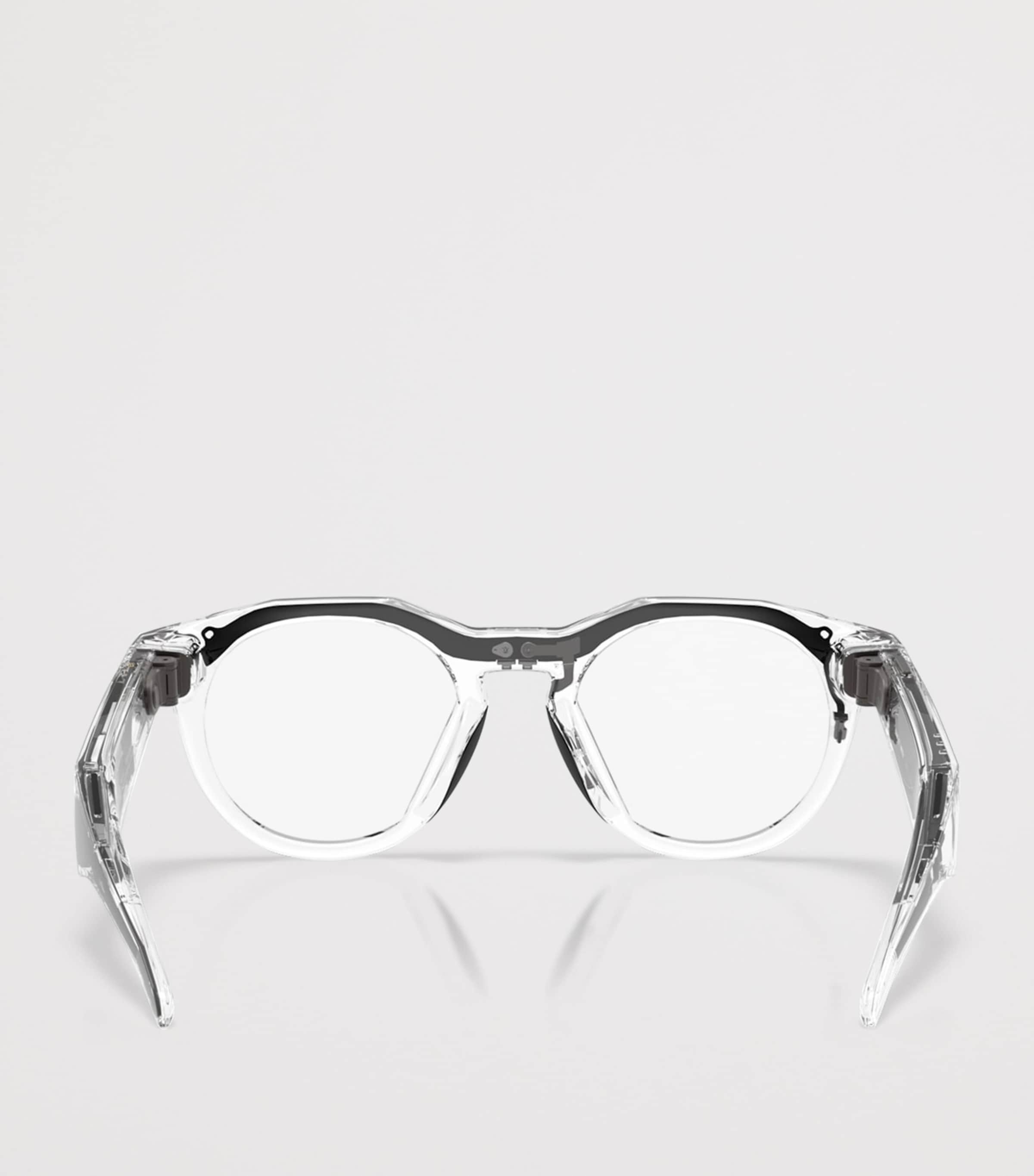 Oakley Meta AI HSTN Transitions sunglasses (British brand)