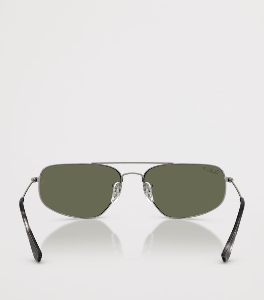 نظارات شمسية مستطيلة Ray-Ban بإطار معدني - منتج بريطاني