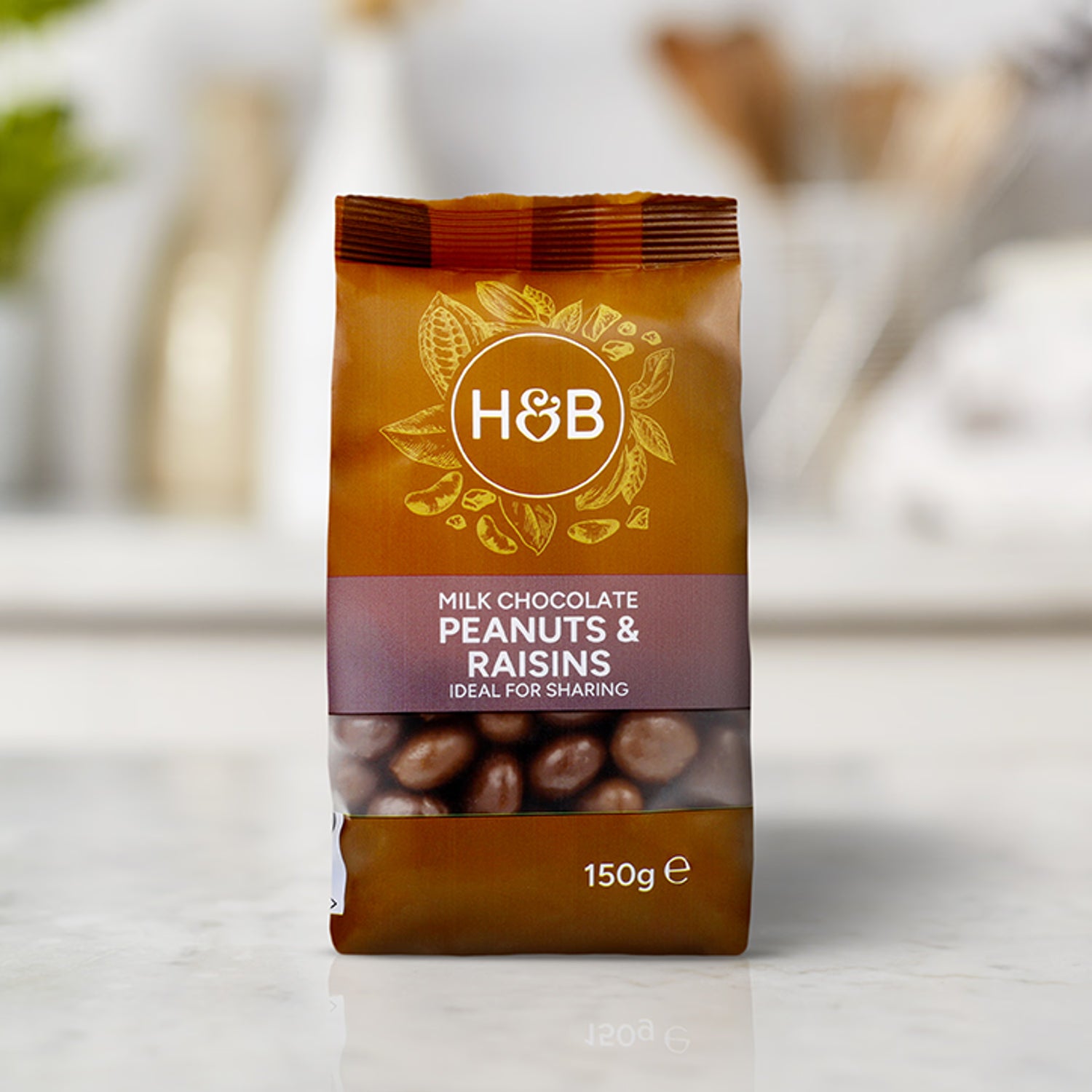 Holland Barrett Milk Chocolate Peanut and Raisins 150g, UK version