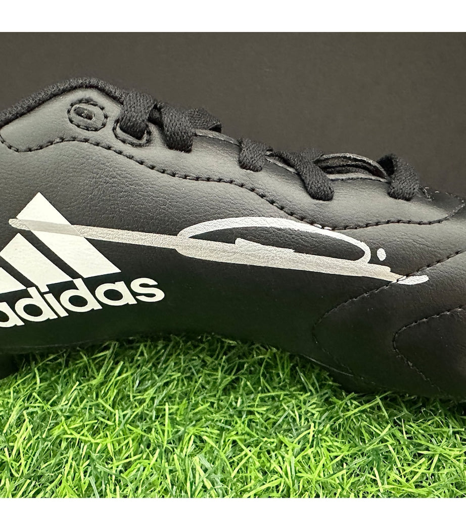 Leipzig Galleries autographed Zidane football boot display, UK version