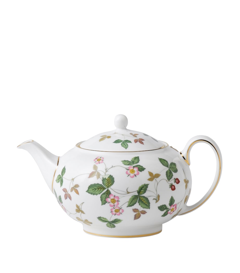 Wedgwood Wild Strawberry large bone china tea pot - British product