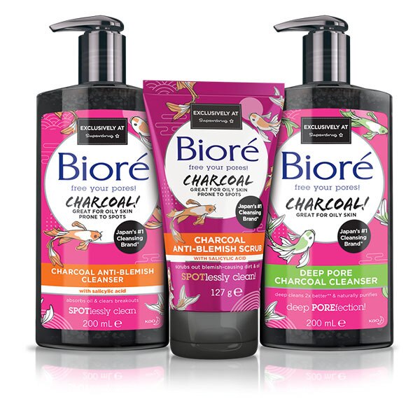 Biore Charcoal Anti-Blemish Cleanser 200ml GOODS Superdrug   