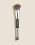 Charlotte Tilbury Hollywood Complexion Brush (British brand)