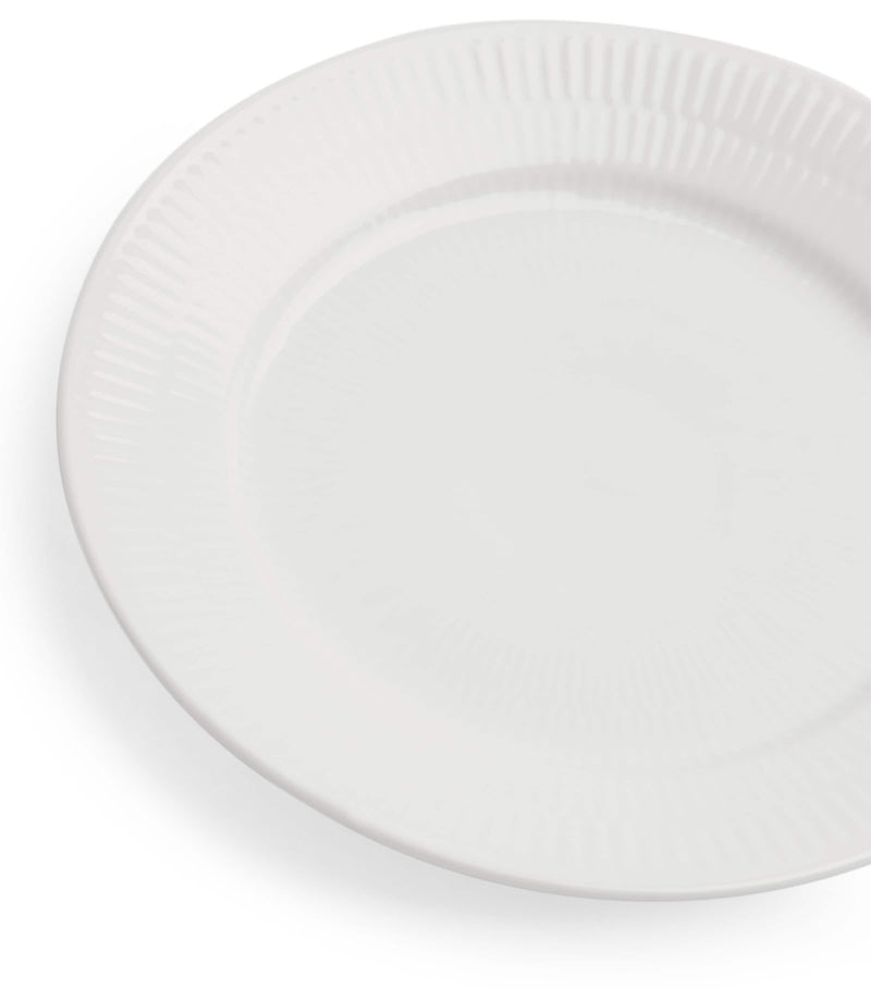 Royal Copenhagen white fluted porcelain plate 19cm, imported from the UK
