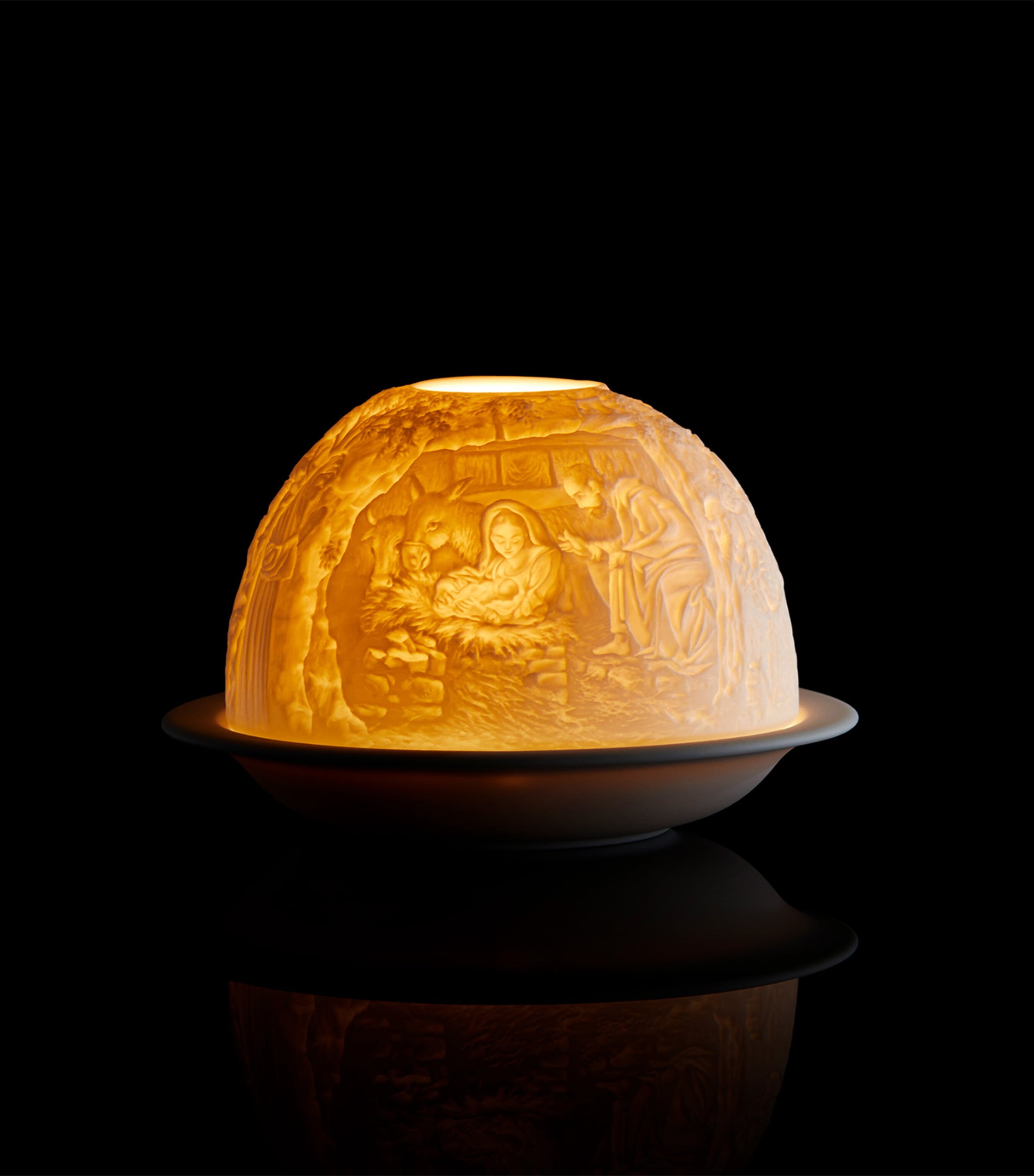 Bernardaud Nativity LED Votivelight - British product