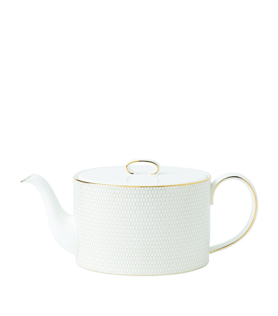 Wedgwood Gio Gold teapot (British brand)