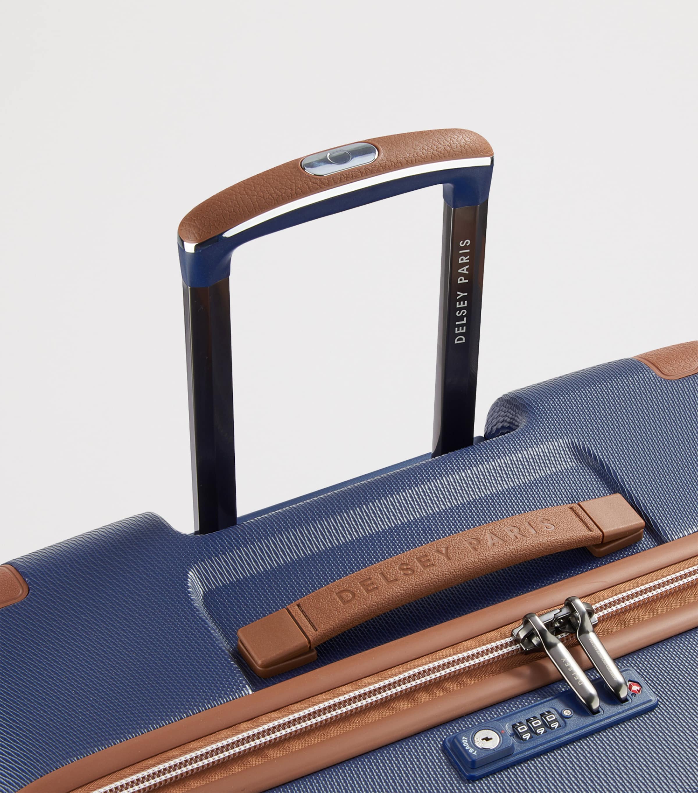 Delsey Chatelet Air 2.0 Hard Check-In Suitcase 82cm - British product