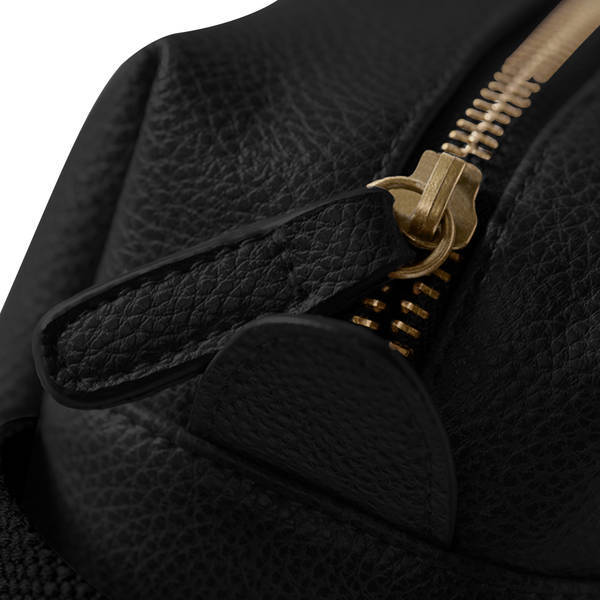 Quadra Nuhide wash bag 3L, imported from the UK