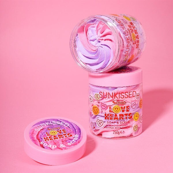 Sunkissed Love Hearts blackcurrant whipped body cleanser 250g (British brand)