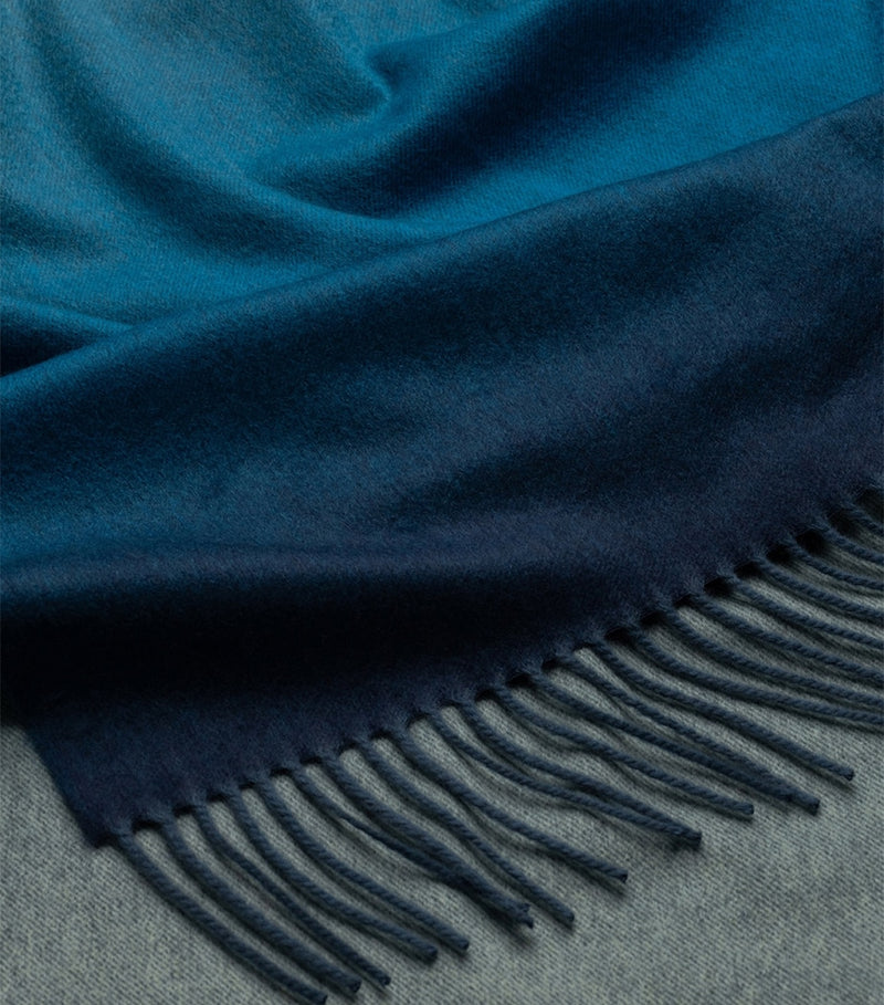Begg x Co cashmere ombré throw blanket 147cm x 183cm - British product