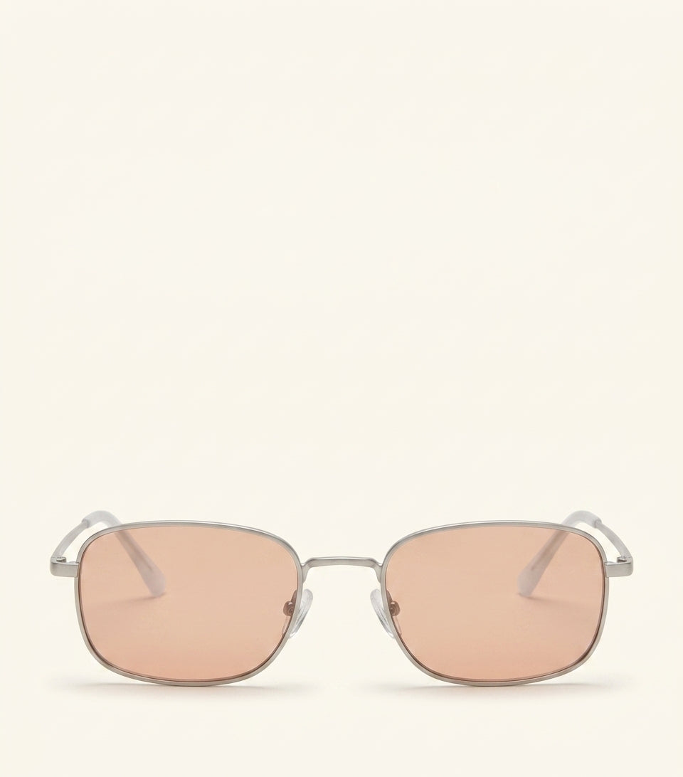 Gucci metal frame sunglasses GG1593S (British brand)