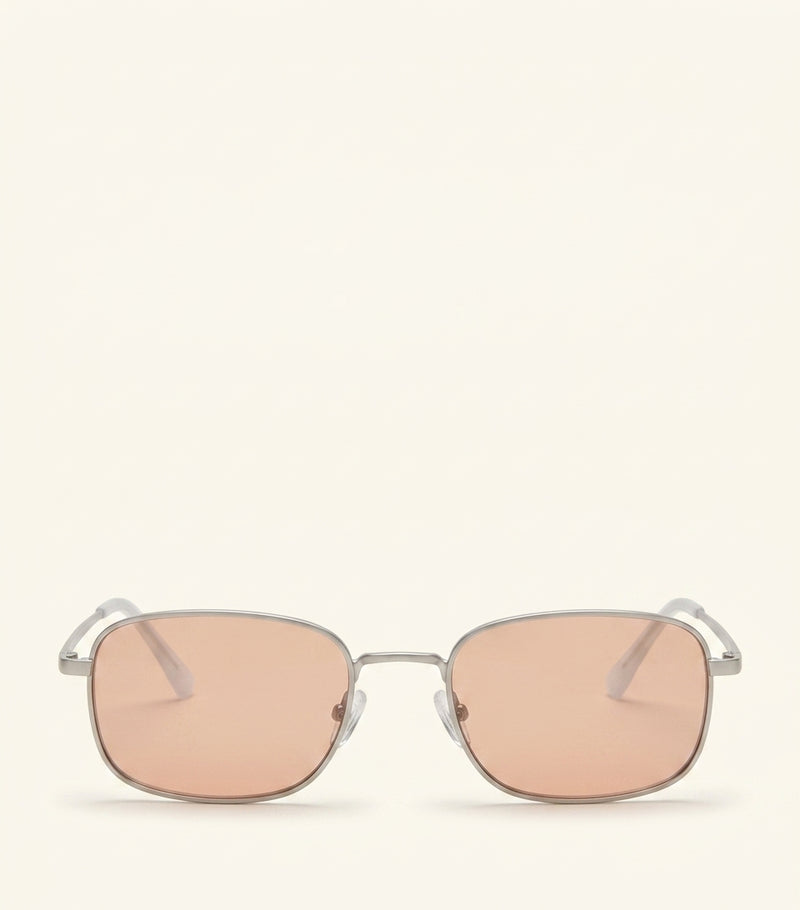 Gucci metal frame sunglasses GG1593S (British brand)
