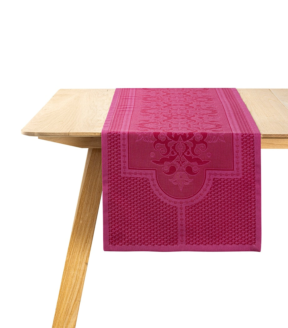Le Jacquard Français Palais cotton table runner 50x200cm, UK version
