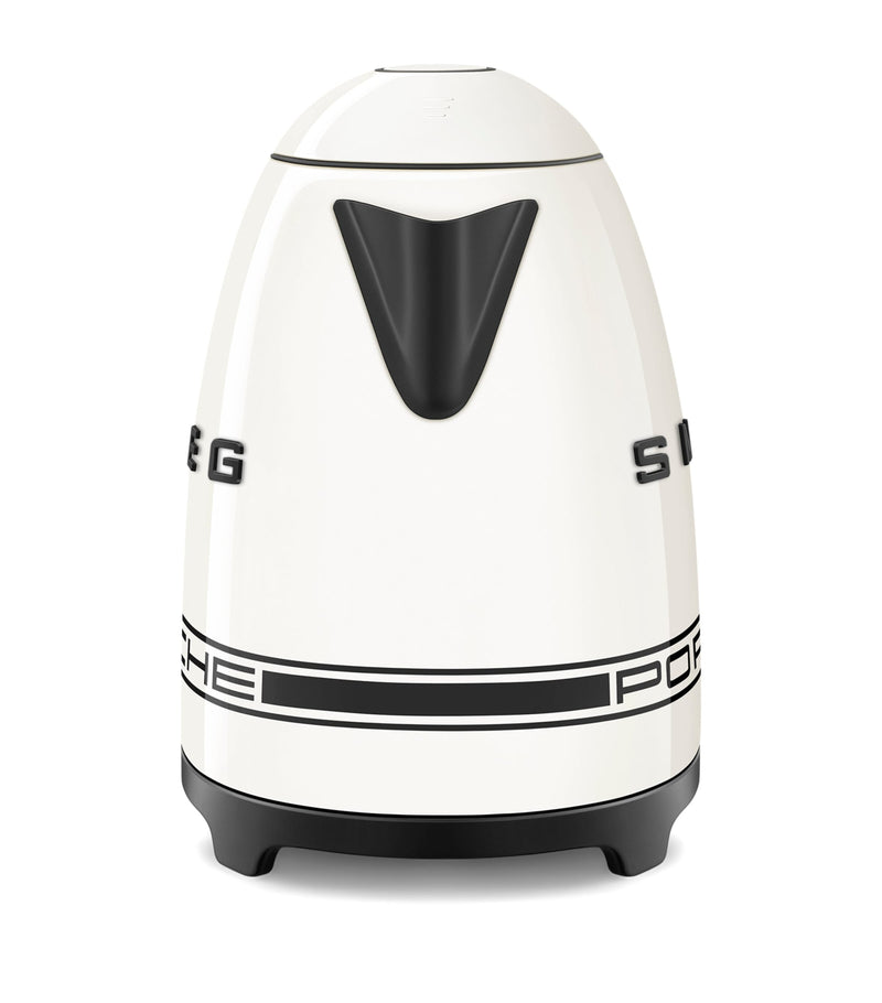 Smeg 1.7L electric kettle with auto shut-off (British brand)