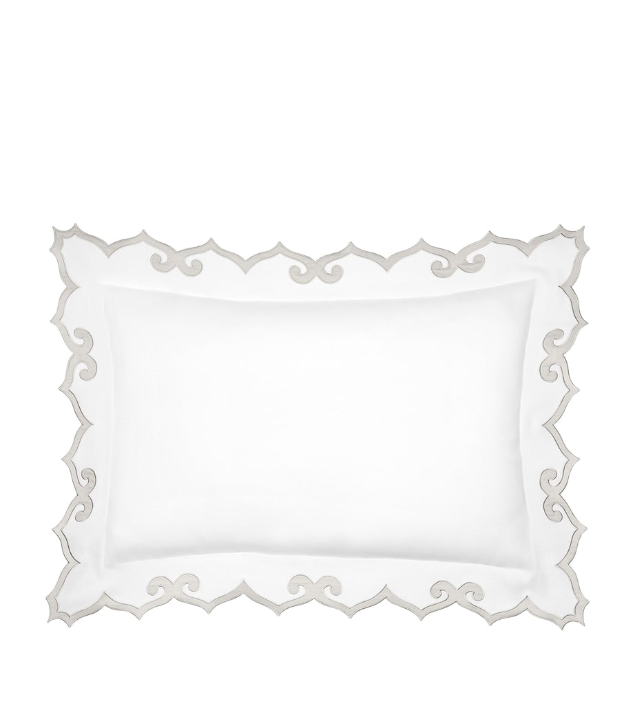 Pratesi standard pillow sham with ogee motif, 53cm x 66cm, imported from the UK