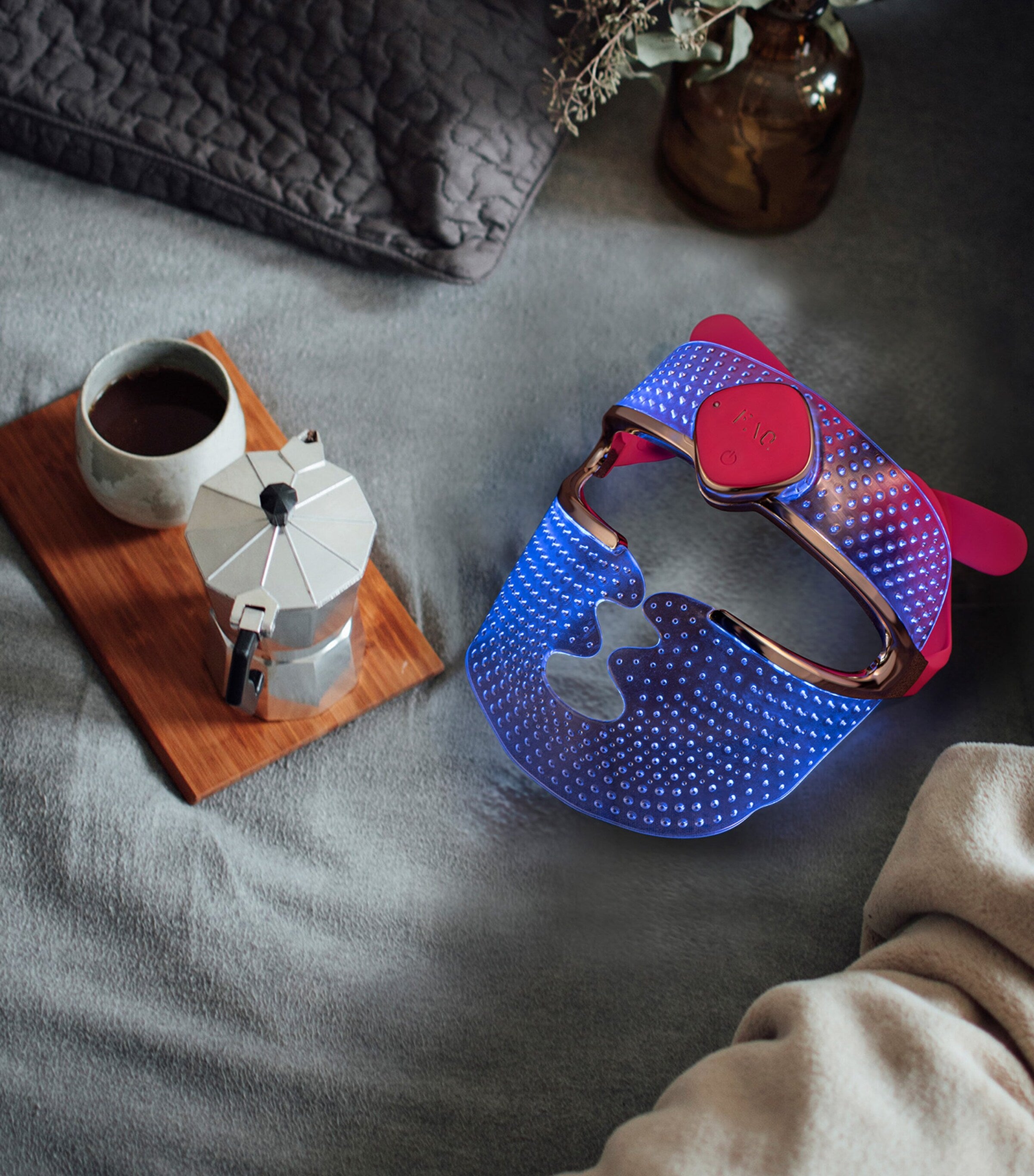 FAQ 201 LED face mask - British product