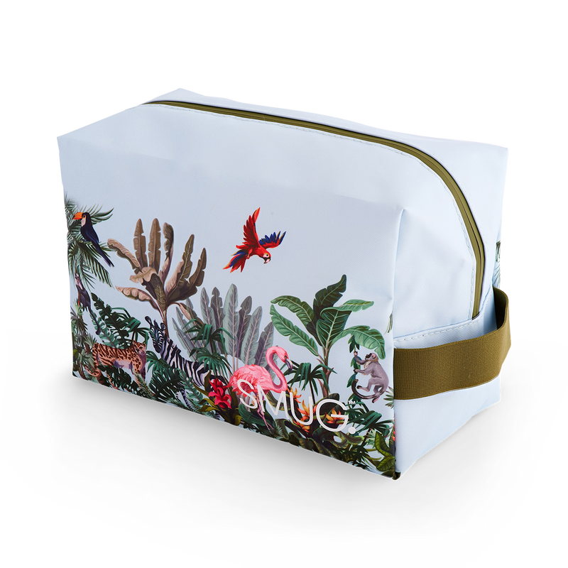 Durable wash bag for toiletries 25x13x17cm British product