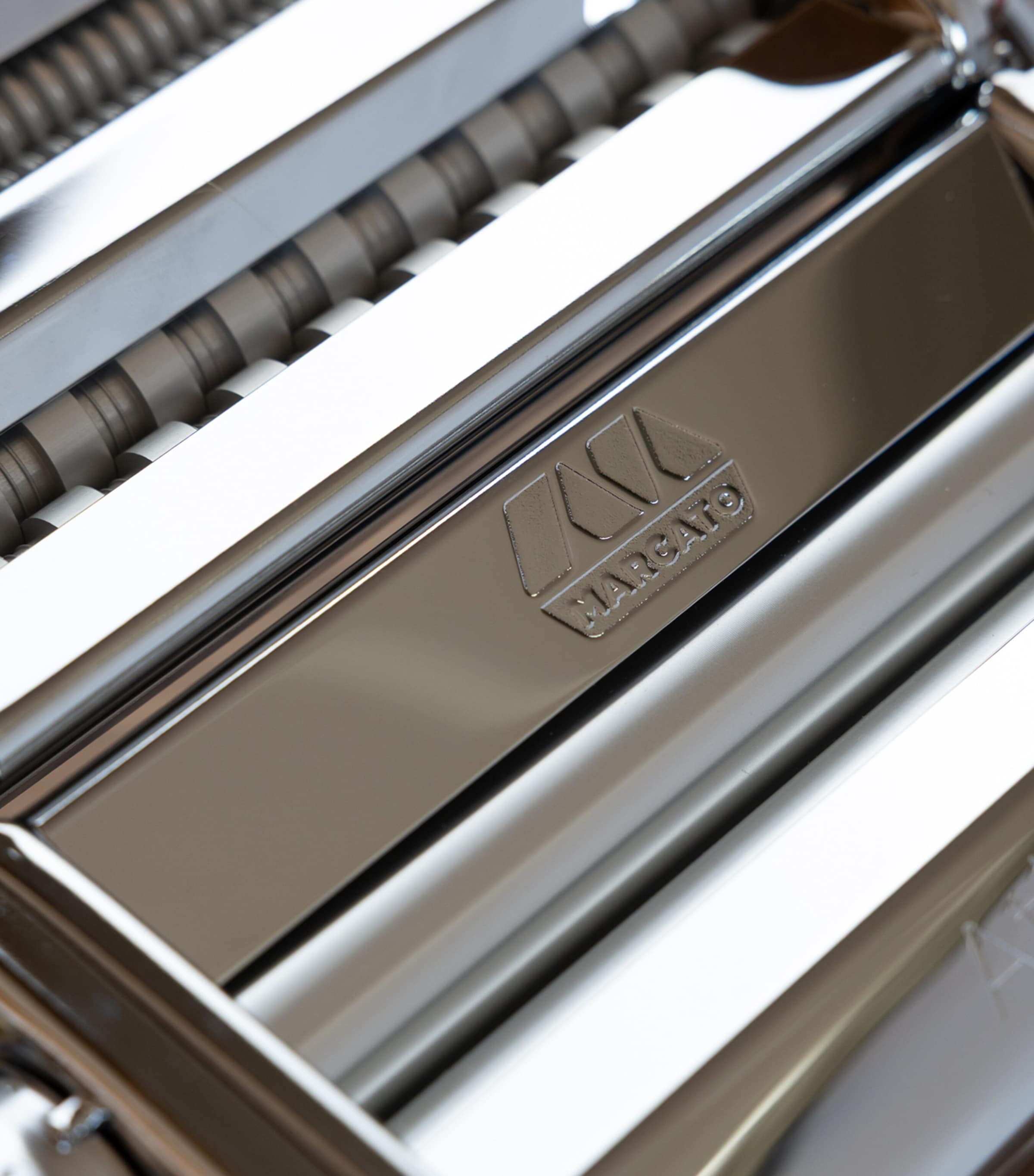 Marcato Atlas+ pasta machine 2.58kg, imported from the UK