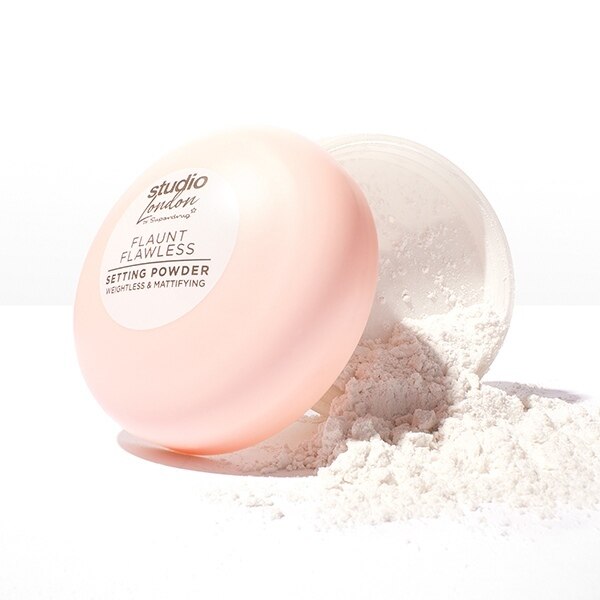 Studio London Flaunt Flawless Loose Powder Translucent GOODS Superdrug   