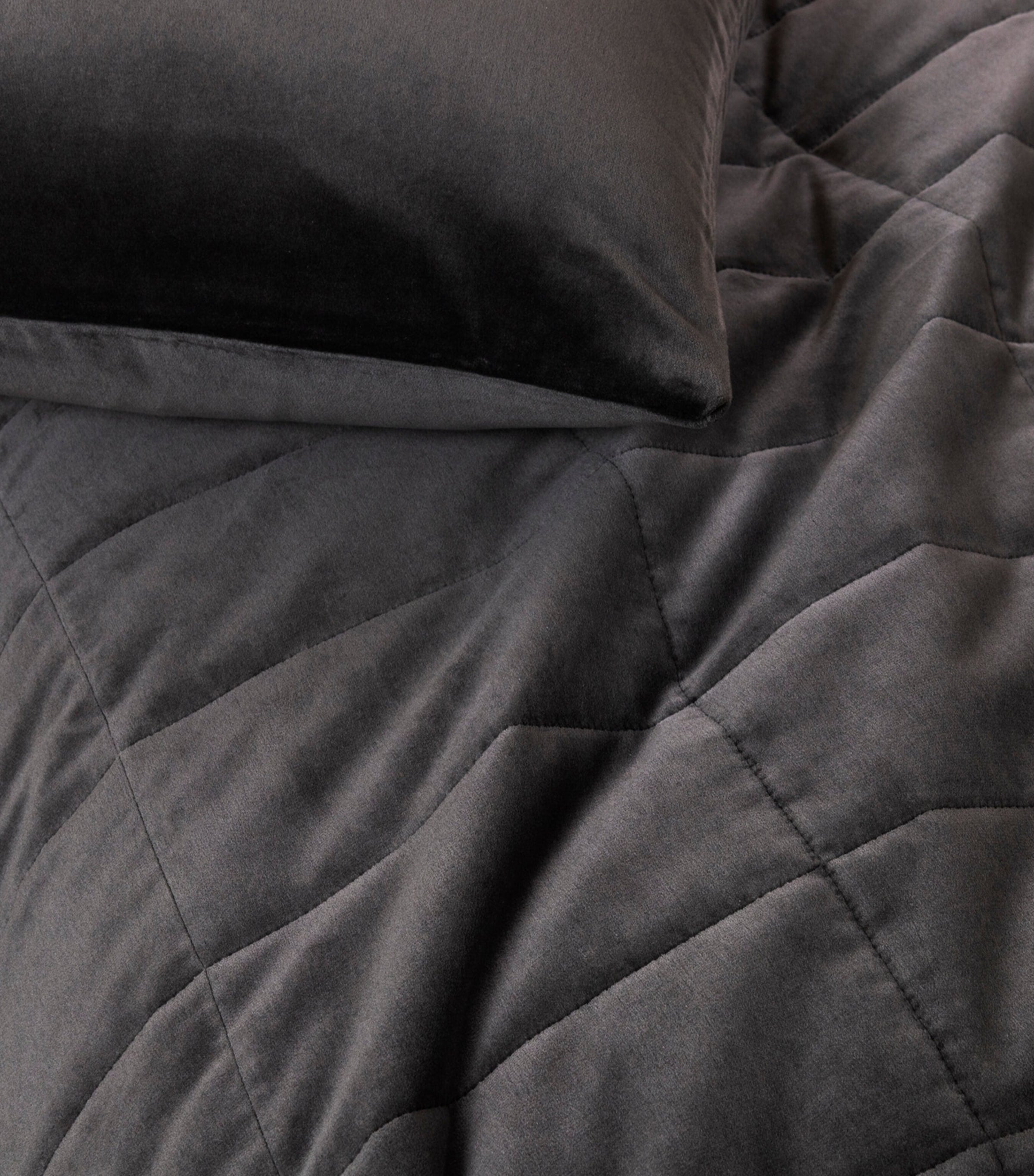 Frette Luxury Velvet Cushion Cover 50cm x 50cm - British product