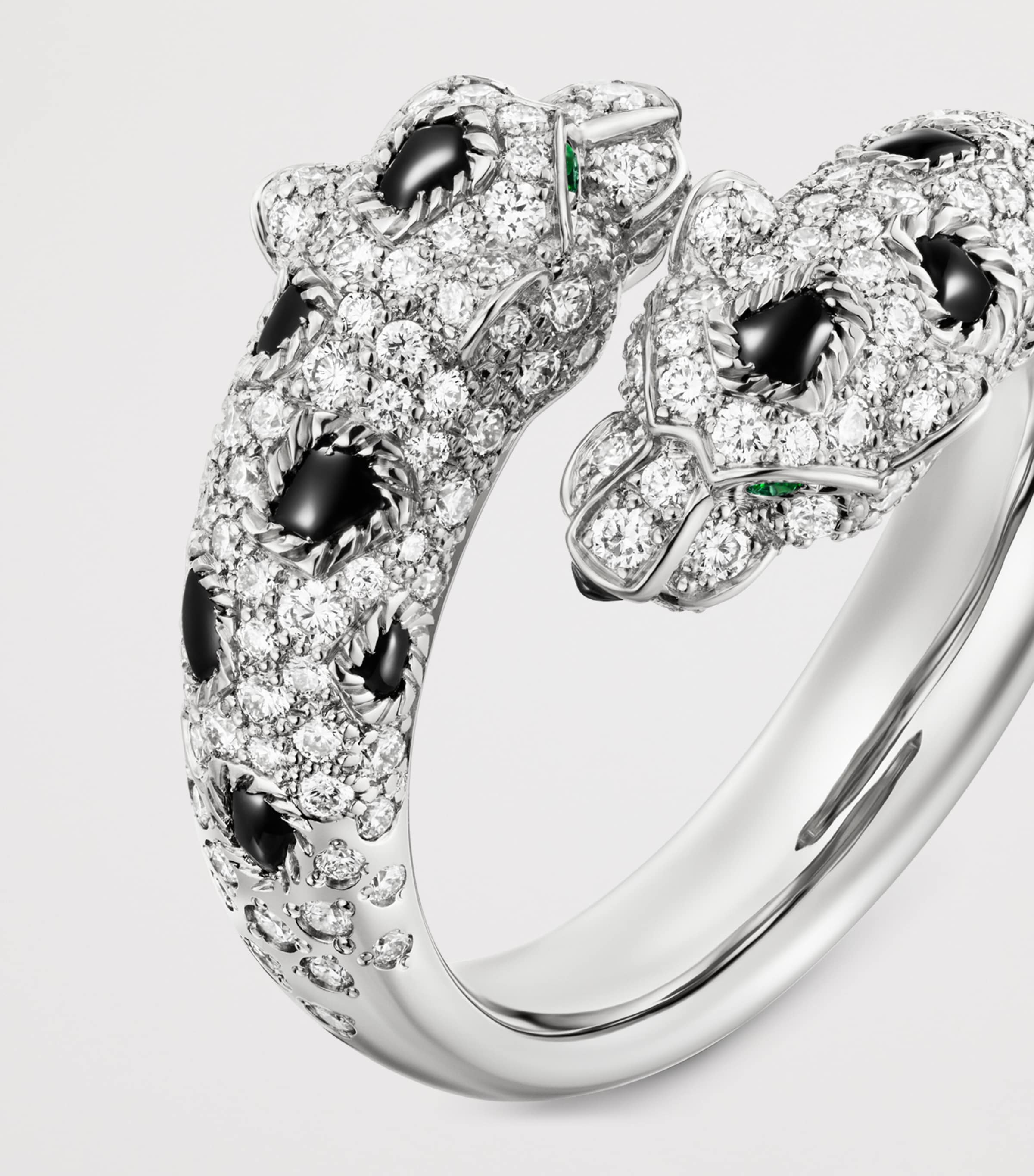 Cartier Panthère white gold diamond emerald onyx ring - British product