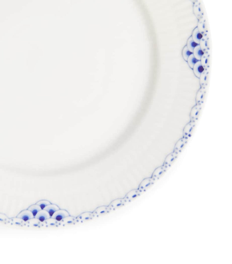 Royal Copenhagen Princess pattern porcelain plate 19cm, imported from the UK