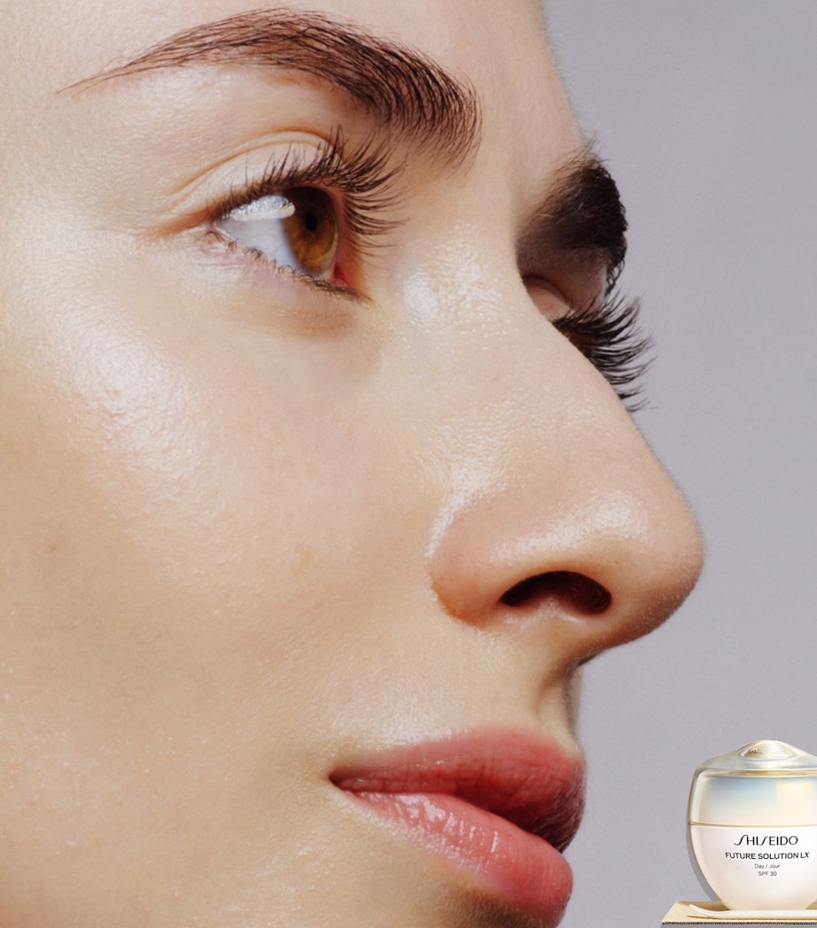 Shiseido Future Solution LX Total Protective Cream 50ml (British brand)