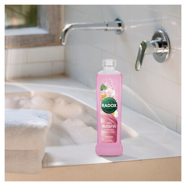 Radox Mineral Therapy Feel Blissful Bath Soak 500ml GOODS Superdrug   