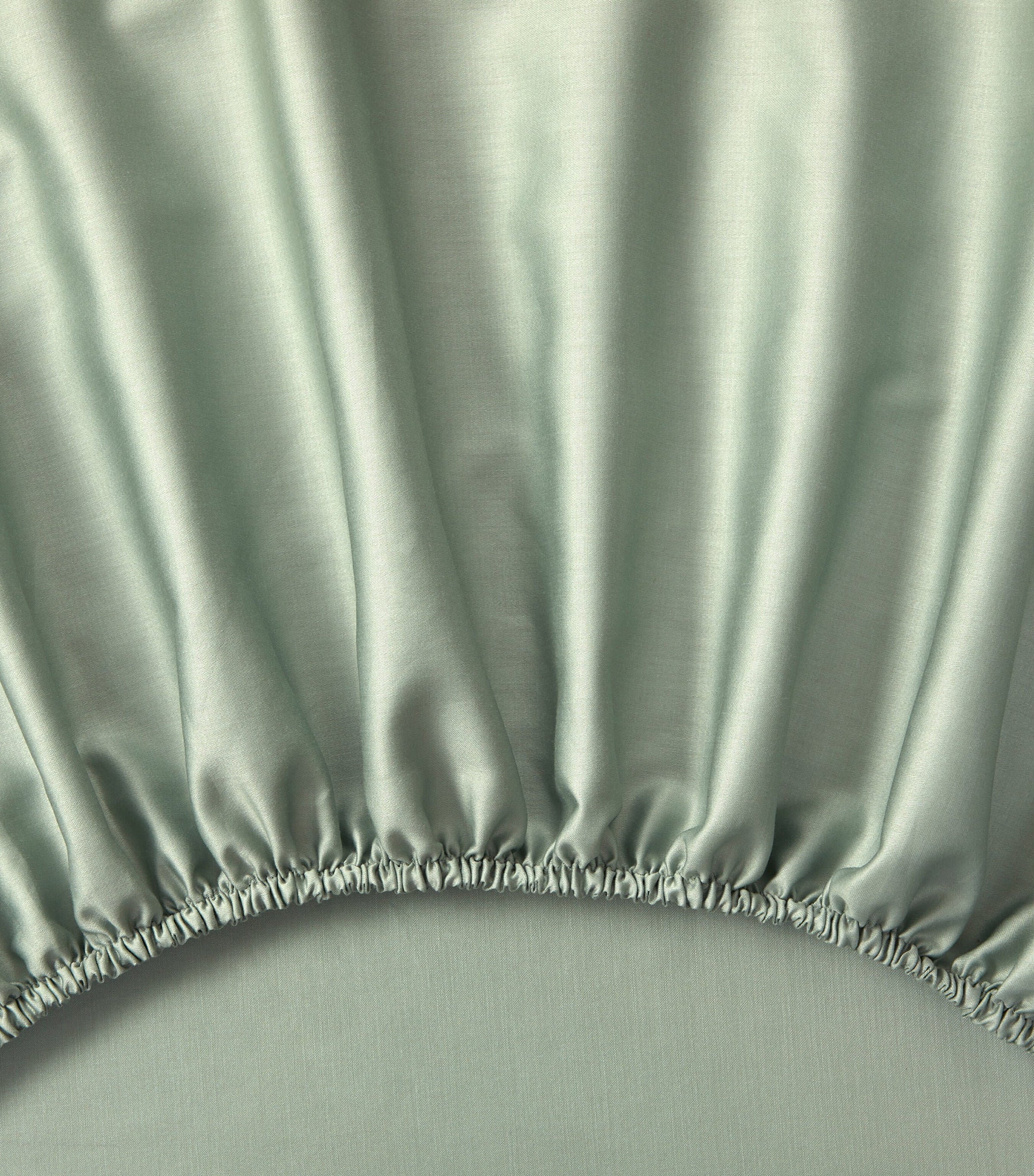 Yves Delorme Triomphe Double Fitted Sheet 135cm x 190cm (British brand)