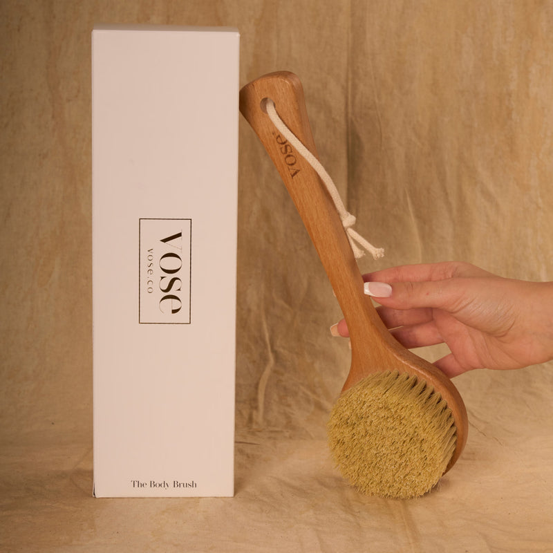 Dry body brush with cactus bristles and long handle - British product