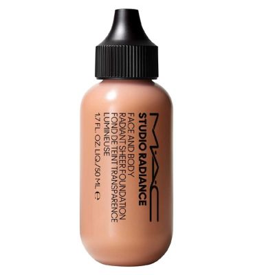 MAC Studio Radiance Face And Body Radiant Sheer Foundation GOODS Boots w2  