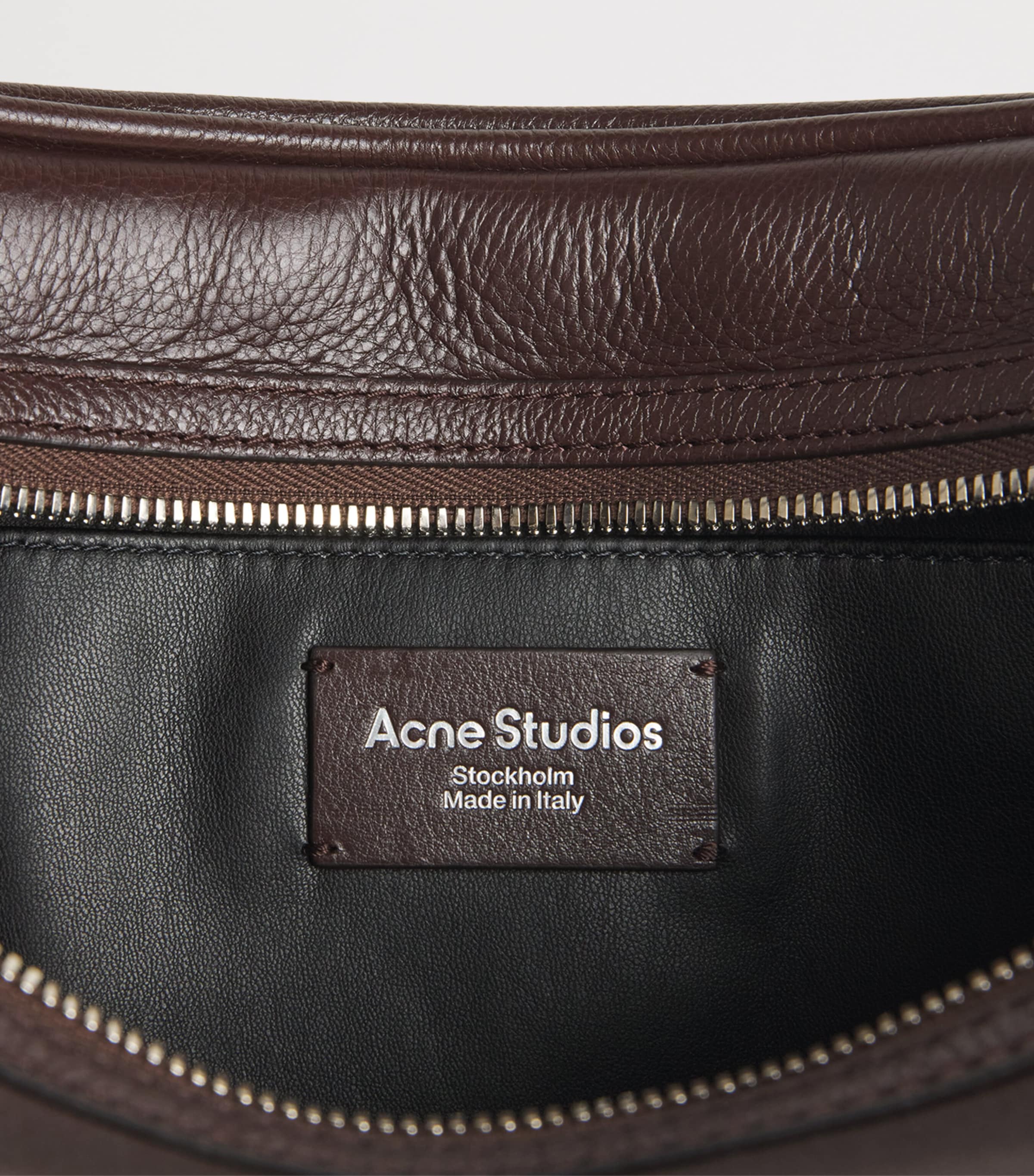 Acne Studios Camero Party Umhängetasche - Britisches Produkt