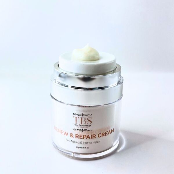 TBS Renew & Repair rejuvenating face cream 30g, UK version