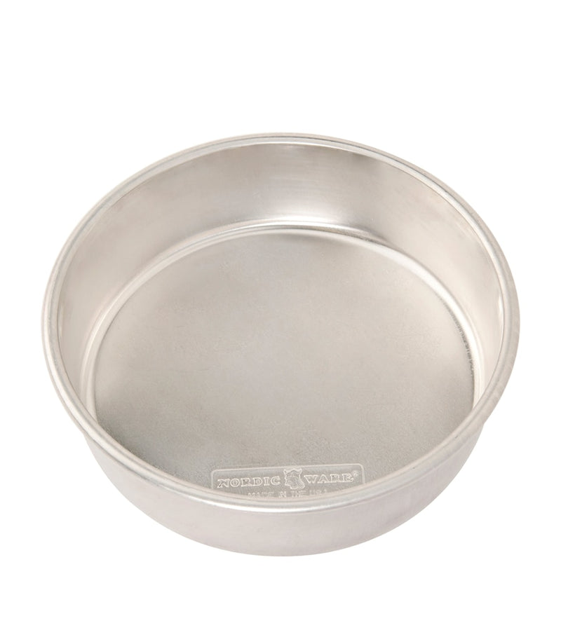 Nordic Ware aluminium round cake tin 22cm, imported from the UK