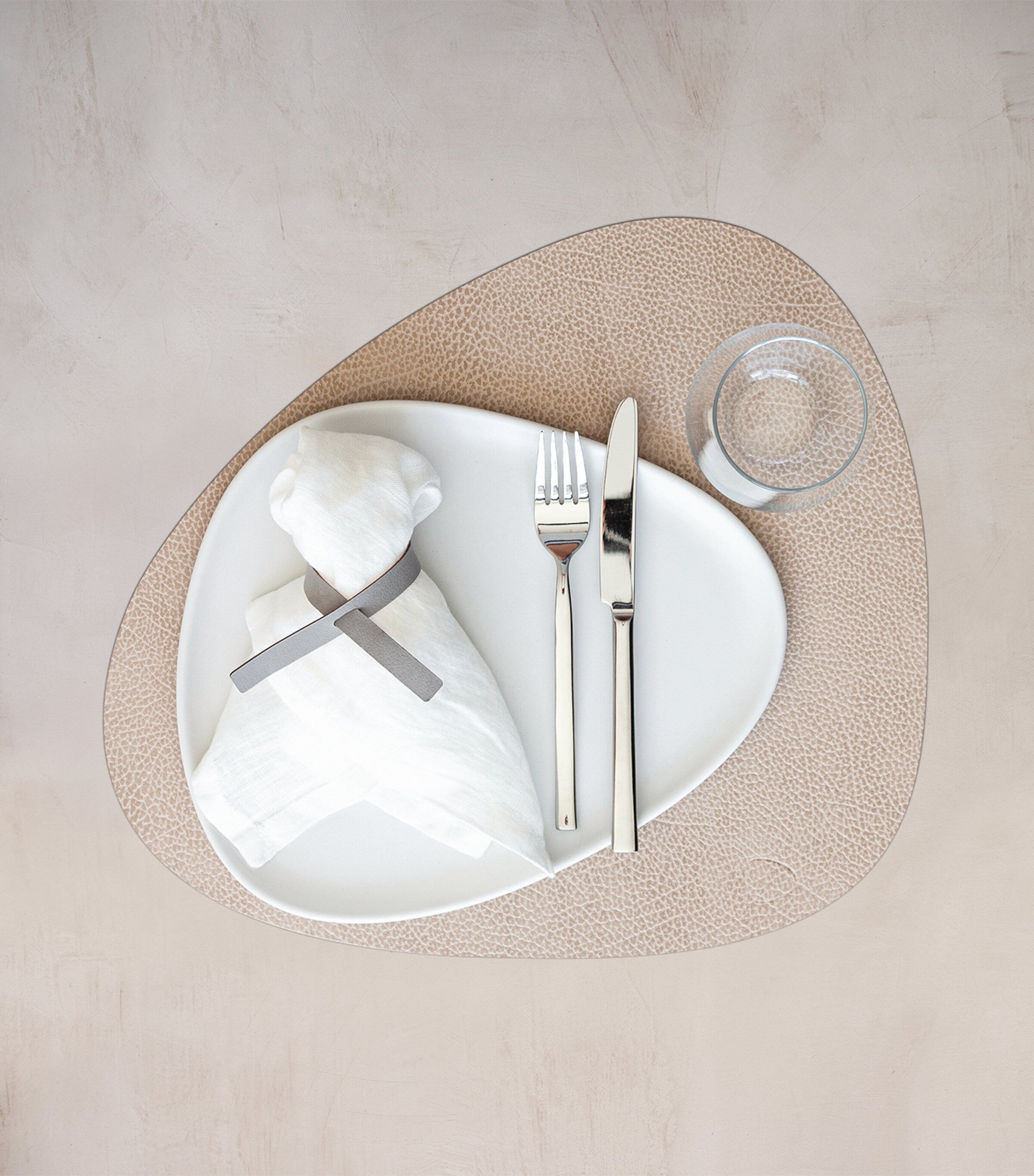 LIND DNA Hippo placemats set of 4 37cm x 44cm, UK version