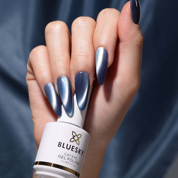 Bluesky Cat Eye Gel Polish Crystal Cove 10ml - British product
