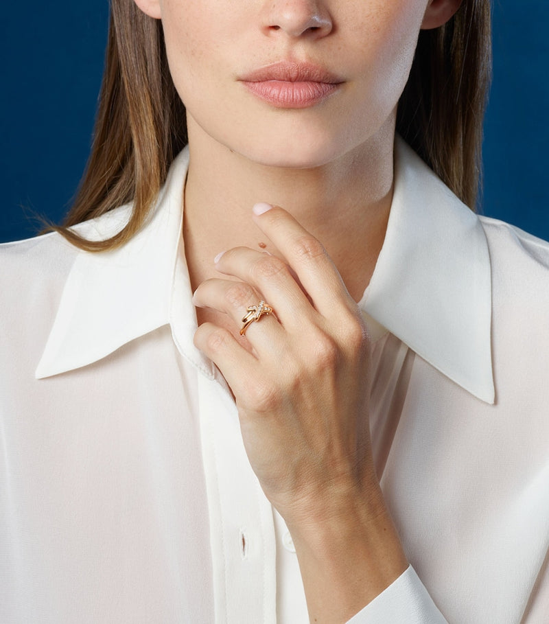 Chaumet Jeux de Liens rose gold diamond ring (British brand)