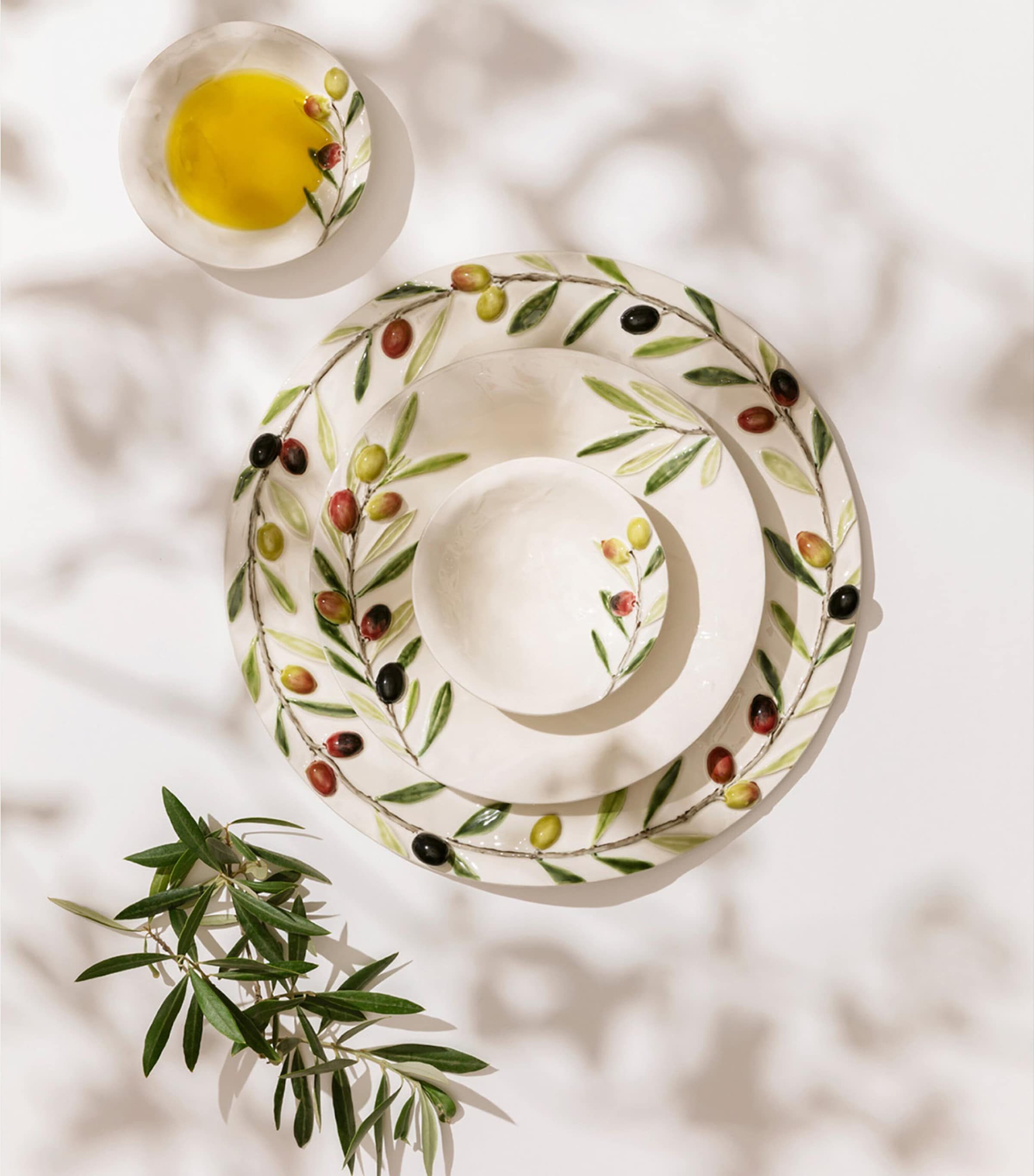 Bordallo Pinheiro Olival Small Bowl 12.5cm, imported from the UK