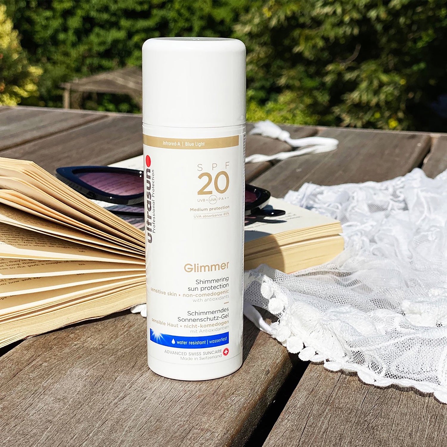Ultrasun Glimmer SPF20 sunscreen 150ml (British brand)