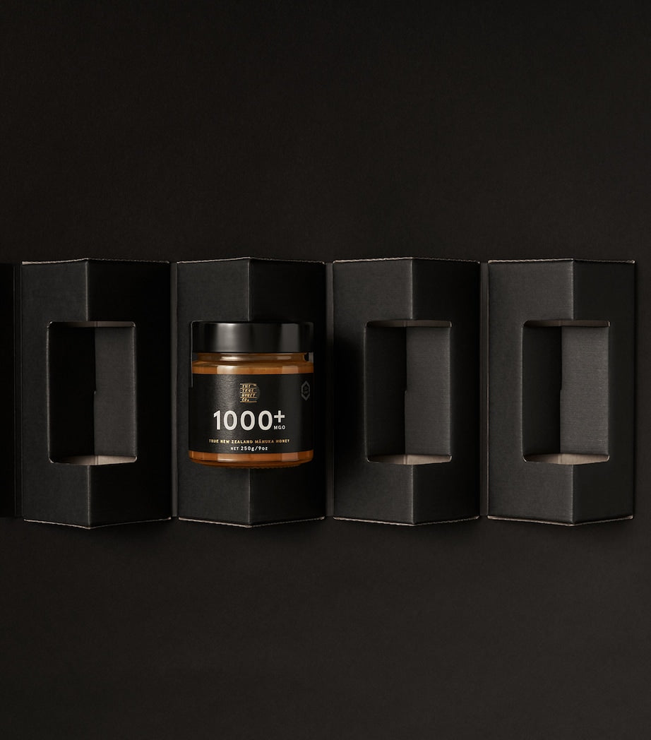 The True Honey Co manuka honey gift set with 1250 MGO and 1500 MGO 500g (British brand)