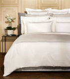 Harrods of London Mayfair King Duvet Cover and Pillowcase Set, UK version