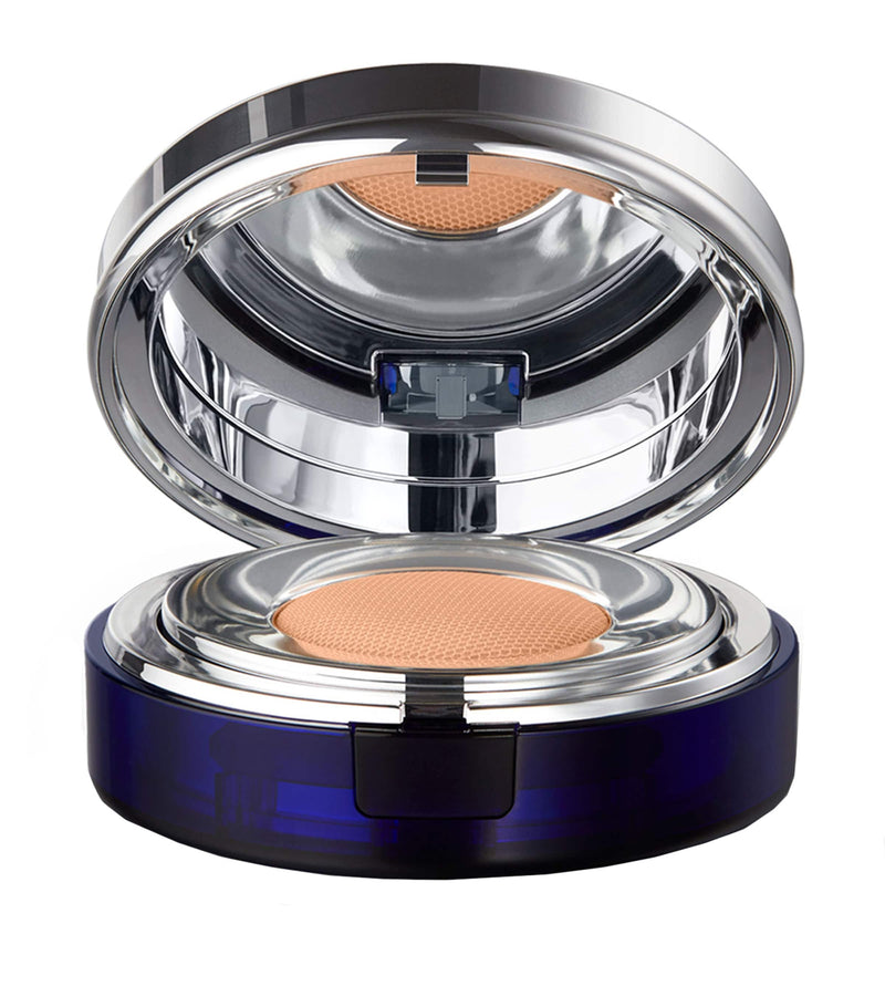 La Prairie Skin Caviar Essence-In-Foundation SPF 25 foundation, UK version