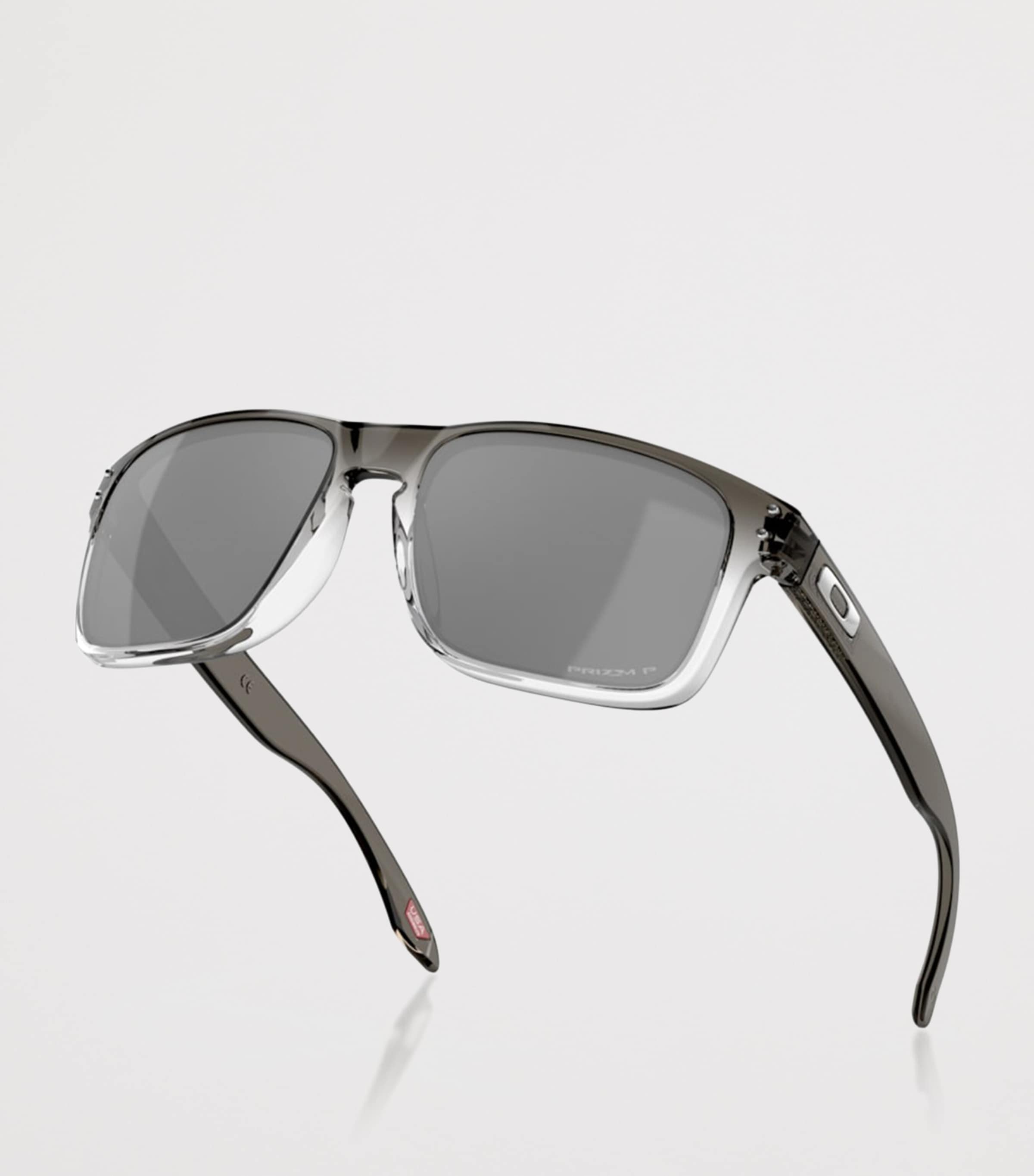 Oakley Holbrook square sunglasses with polarized lenses (British brand)
