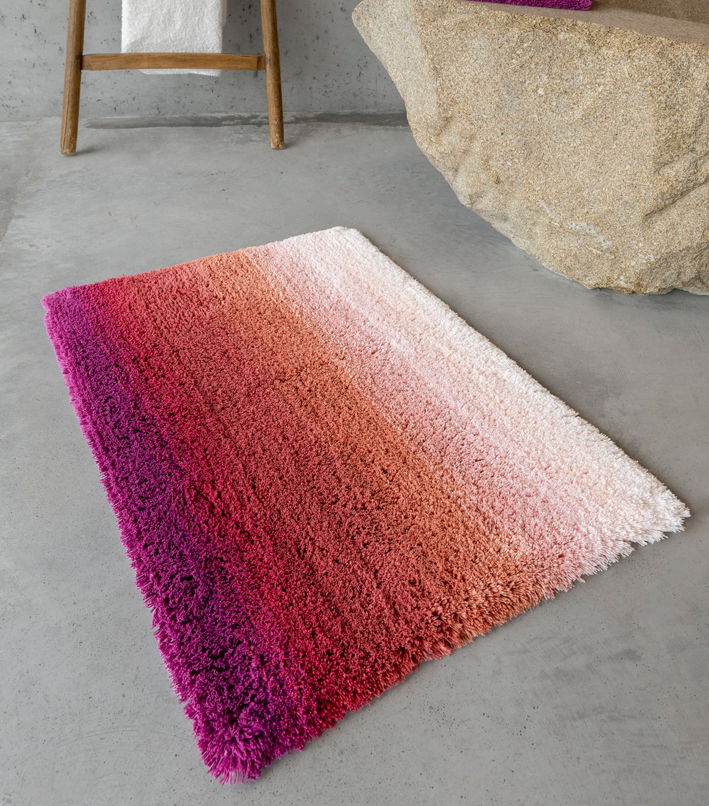 Abyss & Habidecor Aurore bath mat 75cm x 100cm, imported from the UK