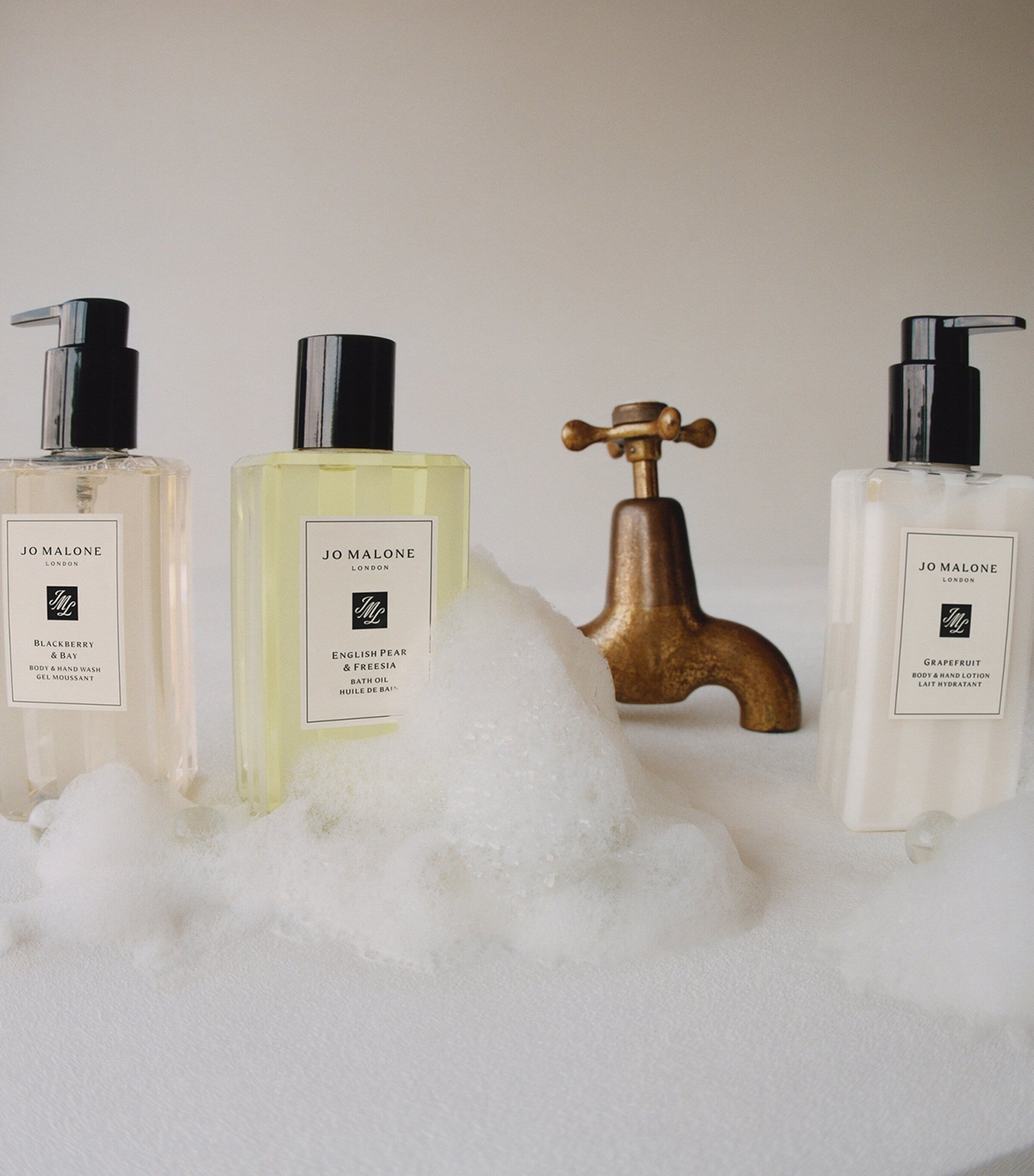 Jo Malone London English pear and freesia bath oil 250ml, UK version