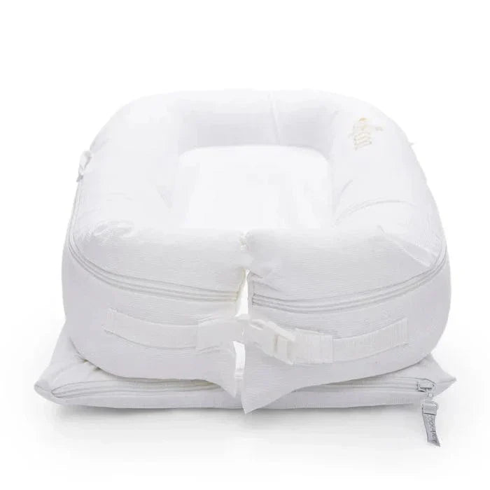 DockATot Deluxe+ Dock Pristine White baby lounger (British brand)