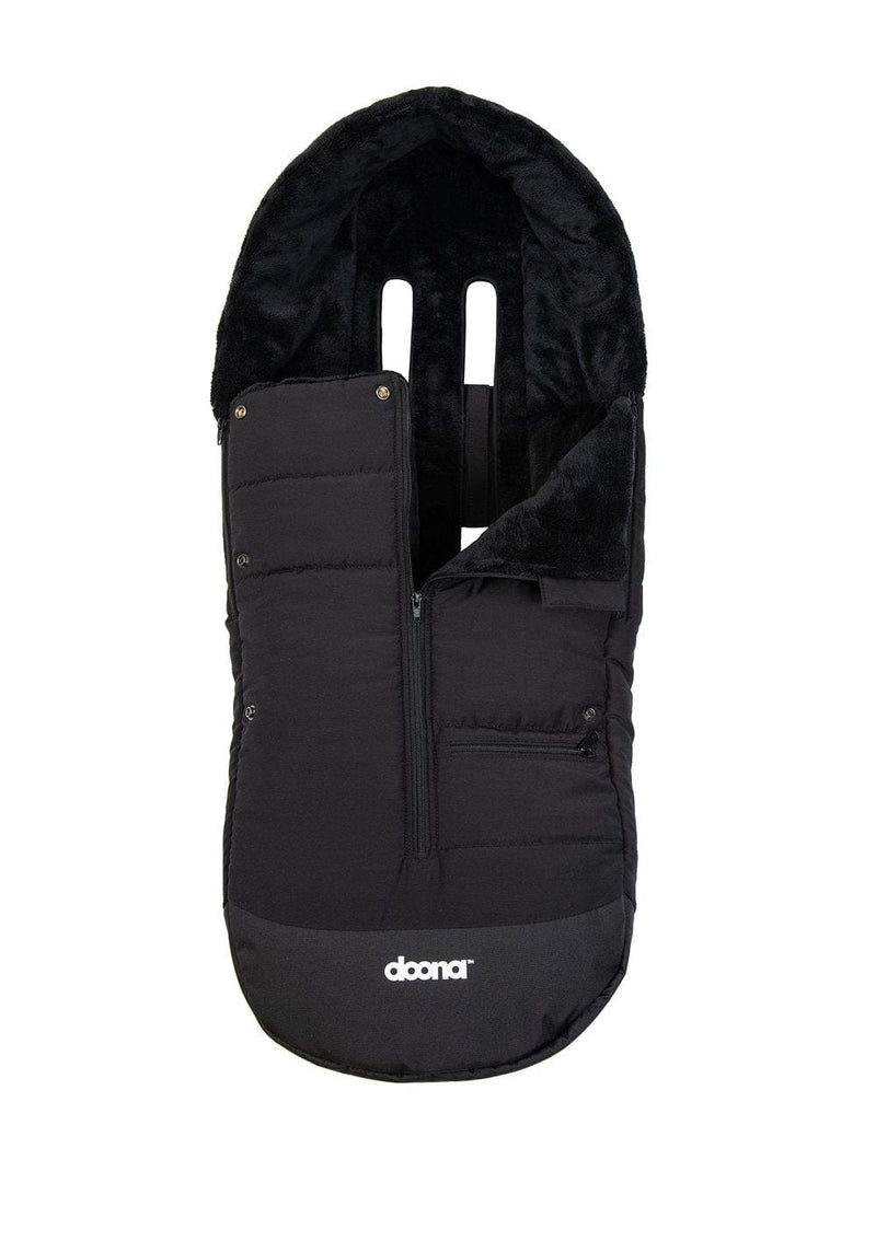 Doona winter footmuff in black for car seat and stroller (British brand)
